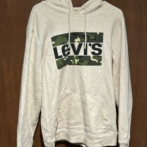 Levi's Camo Hoodie (Medium)